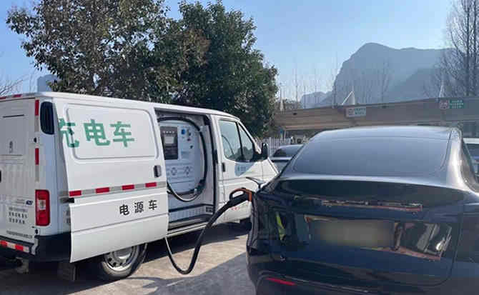 厦门汽车搭电